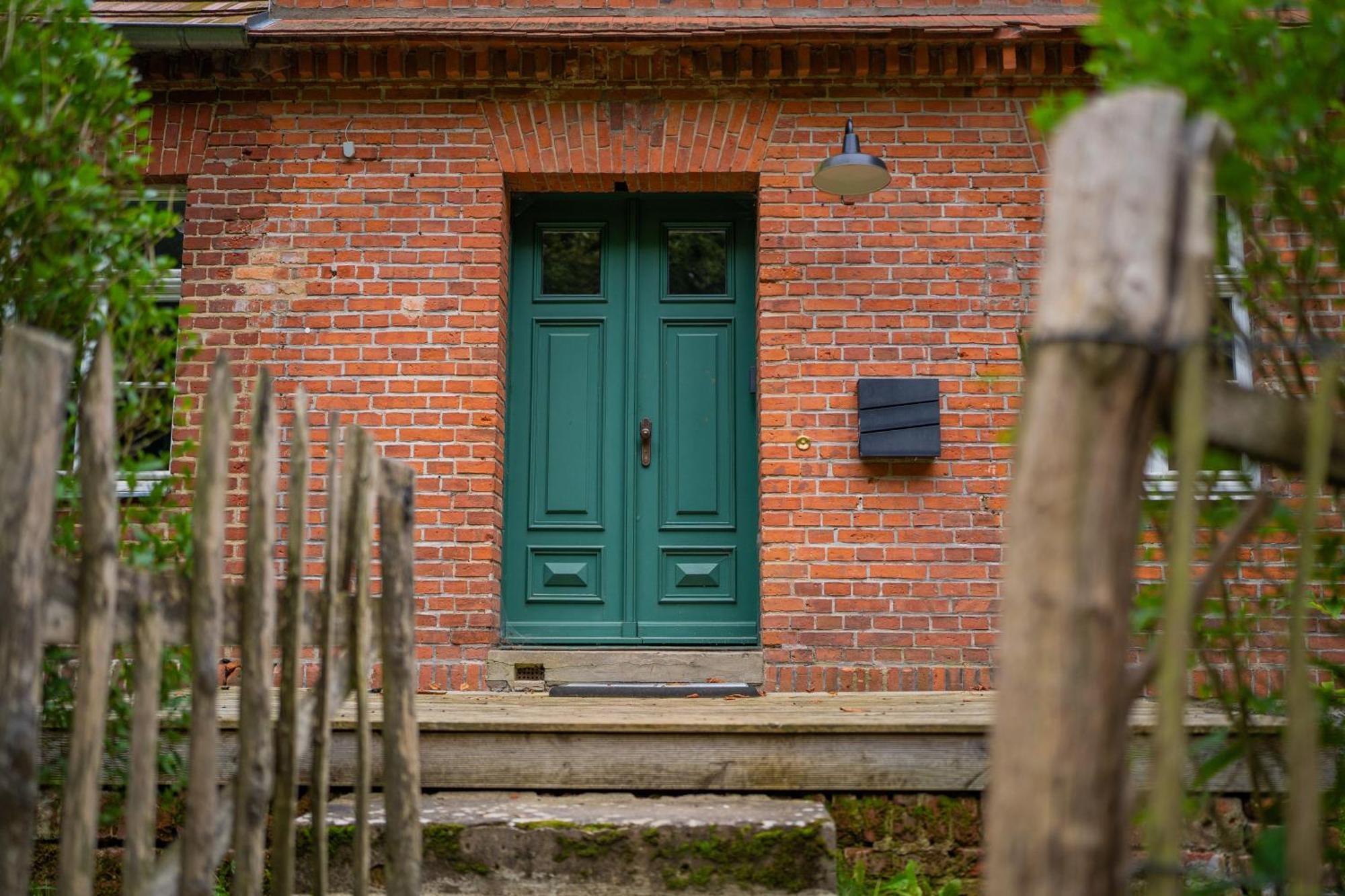 Wald- Und Seeidyll Im Historischen Forsthaus Neuruppin Dış mekan fotoğraf