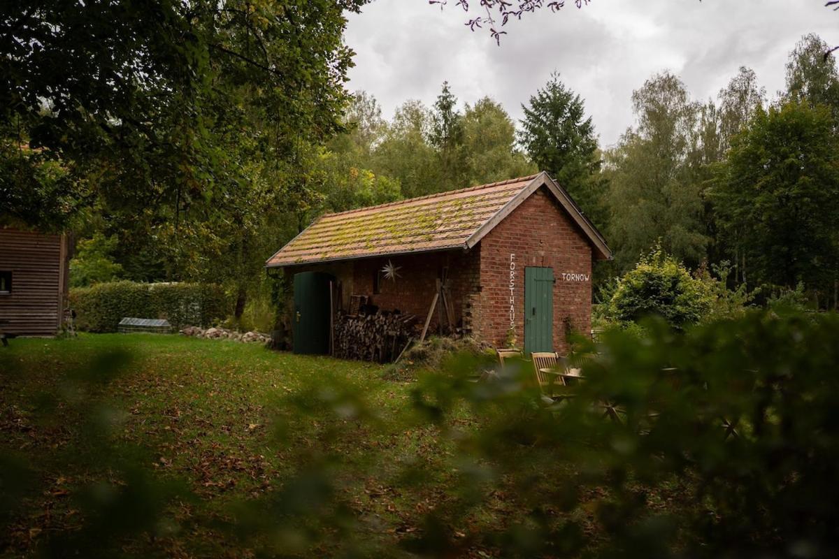 Wald- Und Seeidyll Im Historischen Forsthaus Neuruppin Dış mekan fotoğraf